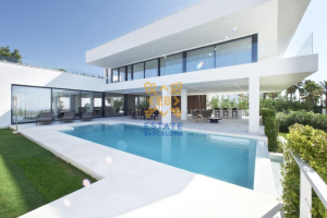 Villa №33000 in Marbella